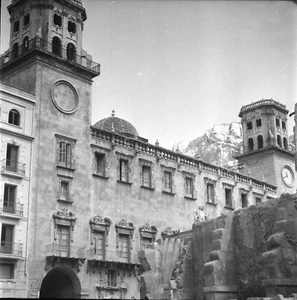 ALICANTE ca. 1950 - Rathaus Spanien - 6 Negative 6 x 6 - ESP 416 - Bild 1 von 6