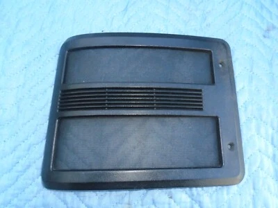 1990-1993 Ford Mustang Convertible Left side Rear Speaker Cover Foto 1 de 3