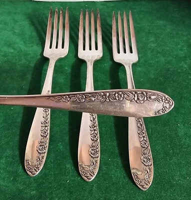  National Company Fleur  Monarch Silver Plate Classic Flatware 4 Dinner Fork (B) - Image 1 of 4