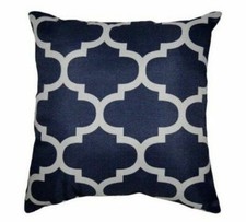 mainstay throw pillows