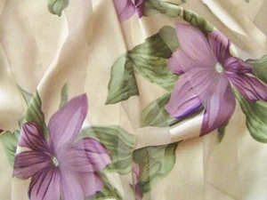 "Sciarpa lunga a righe chiffon & raso con viola clematide grigio chiaro 13,5 x 59" - Foto 1 di 13