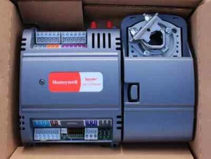 Honeywell PVB4022AS Spyder Sylk BACnet Programmable VAV Controller - Picture 1 of 1