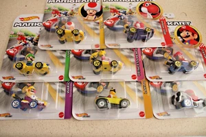 Hot Wheels 2021 Mario Kart - Set of 8 - Standard Kart GBG26 - Picture 1 of 3