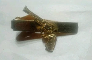 Kinney Company Pistol Gun Revolver Six Shooter Vintage Tie Bar Clip Clasp Ag - Picture 1 of 6