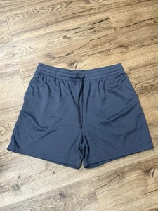 TEK GEAR — Boys Charcoal Gray Mesh Athletic Shorts, size LARGE - Picture 1 of 2