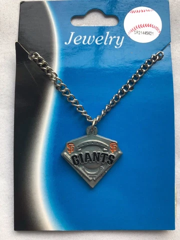 MLB San Francisco Giants Pendant Chain Necklace - NEW Cover