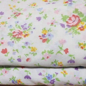 Vintage Floral Twin Sheet Set Small Flowers Pastels Pink, Blue, Green, Purple - Picture 1 of 2