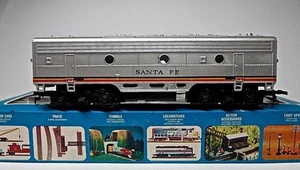 HO Life Like 8383 Santa Fe Dummy F7B Dummy Diesel B Unit New Old Stock Low Ship - Picture 1 of 7
