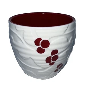 Starbucks 2010 White Red Holly Berry Coffee Cup Mug Christmas Holiday 16 Oz - Picture 1 of 7