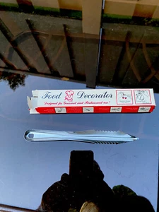VINTAGE FooD Decarator Knife fancy cutting Baking Tool Box2 Cooking Fruits - Picture 1 of 10