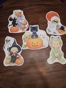 Halloween Morehead Kids Paper Cutouts Double-Sided Wall Decor 5 pieces - Picture 1 of 18