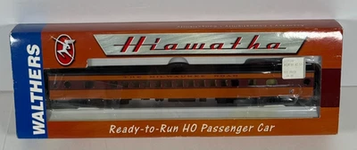 Coche autocar Walthers 1955 Twin Cities Hiawatha Milw Rd 52 asientos #932-9208 - LN/caja Foto 1 de 4