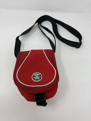 Crumpler The Bundle (M) Photo Bag Camera Lens Case Red, Size Medium - Image 1 of 4