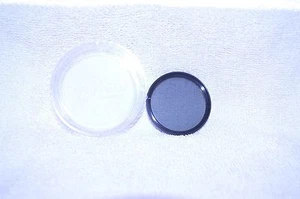 Vivitar 52 mm Polarizing Screw-In Filter with Case Made in Japan (Q-85) - Picture 1 of 2
