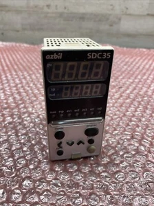 Used Azbil Sdc35 C35TC0UA2100 Thermostat - Picture 1 of 12