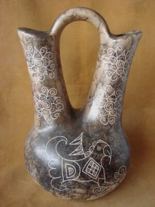 Acoma Indian Horse Hair Pottery Rooster Wedding Vase - Louis - Picture 1 of 7