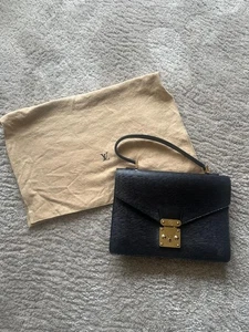 Excellent Condition Louis Vuitton Handbag - Picture 1 of 4