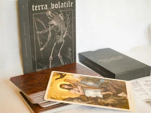 Terra Volatile Bolatile Tarot mit Erweiterungspack Komplettkarten - Bild 1 von 4