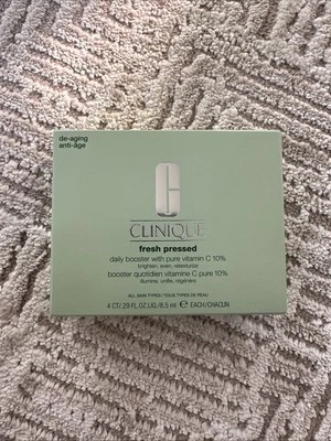 Clinique Fresh Pressed Daily Booster con Vitamina C Pura 10% - Juego de 4 potenciadores Foto 1 de 4