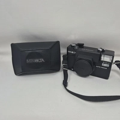 Minolta Hi-Matic AF2 Camera 35mm Works but Flash Doesn't Fire Repair or Parts - Image 1 of 4