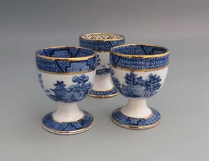 3 x Vintage Booths Real Old Willow A8025 Eggcup Egg Cups, Brown Trellis Gold Rim - Picture 1 of 11