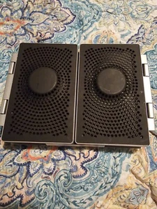 OIO Amp Theater Experience Speaker Case for iPad - Picture 1 of 1