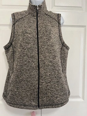 Woman’s EXERTEK Brown Fleece  FULL ZIP Vest Pockets Sz 1X - Image 1 of 4