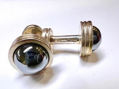 Gemelos ranurados de hematita de plata de ley (estilo de doble extremo/mancuerna) Foto 1 de 4