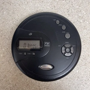 GPX PC332B Portable CD Player with Anti-Skip Protection, FM Radio Black *Tested* - Picture 1 of 11