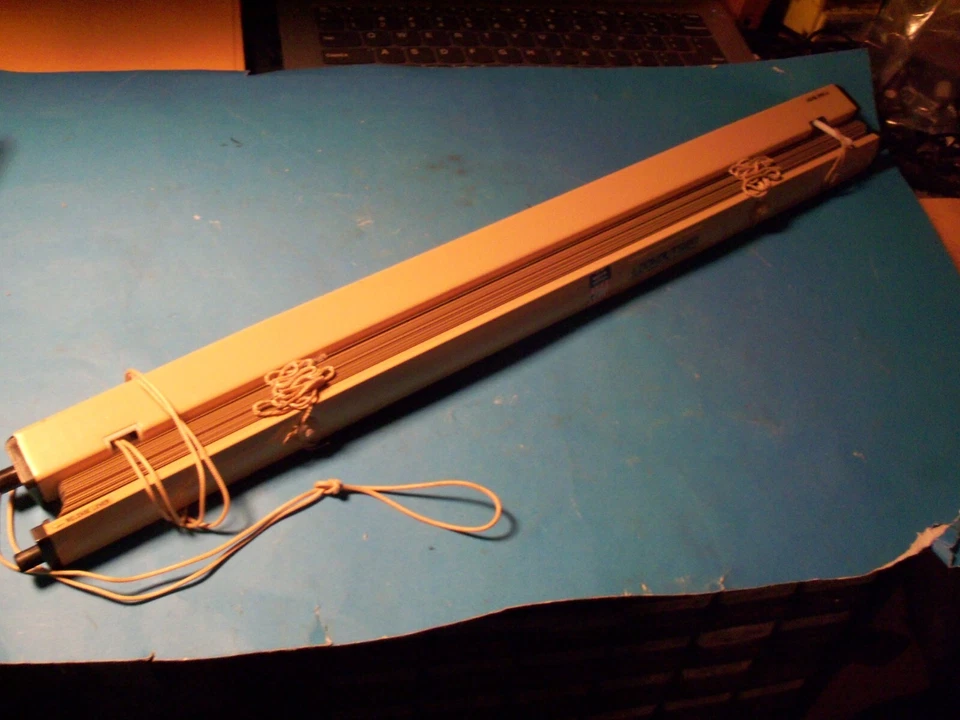 Autocaravana RV 1 pulgada persianas de aluminio bronceado 20 1/2" LOOKOUTS remolque de viaje/cámper Foto 1 de 1