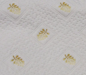 Tela tejida de peso para tapicería de diseñador con diseño de diamante floral dorado - Imagen 1 de 2