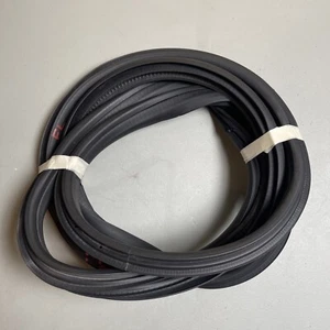💠OEM 2017-2023 MERCEDES C300 W205 COUPE LEFT SIDE DOOR BODY WEATHERSTRIP SEAL - Picture 1 of 3