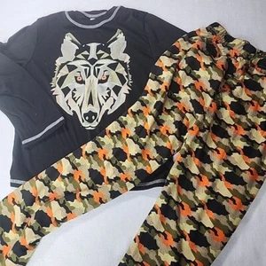 Falls Creek Boys Size Medium Pajama Set Camouflage Wolf 2 Piece Set Long sleeve - Picture 1 of 9