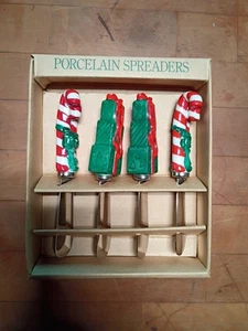 Boston Warehouse Christmas Spreaders Butter Cheese Knives Set Of 4 Vintage - Picture 1 of 3