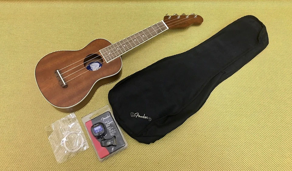 097-1610-022 Fender Seaside Soprano Ukulele Pack Gig Bag & Tuner LAST ONE! - Image 1 of 1