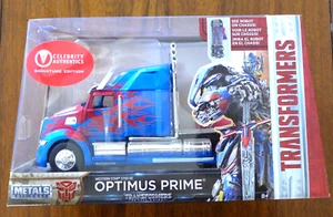 MEGAN FOX AUTOGRAPHED TRANSFORMERS OPTIMUS SIGNED TRUCK CELEBRITY AUTHENTICS COA - Picture 1 of 7
