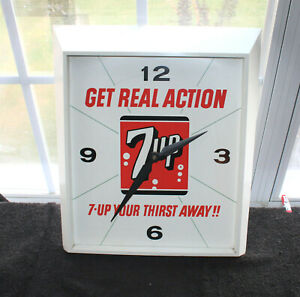 RARE ORIGINAL 7- UP ELECTRIC CLOCK SIGN " GET REAL ACTION " NICE "
