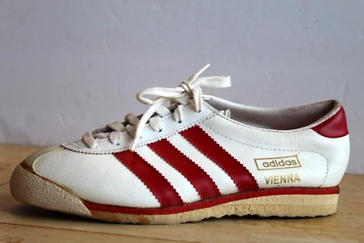 Vintage ADIDAS VIENNA Hecho en Alemania Occidental EE. UU. Talla 3.5 1972. Foto 1 de 4