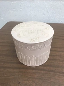 Rare Pink Victorian Collars And Cuffs Round Box - Picture 1 of 10