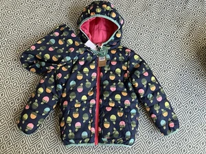 Frugi Reversible Toasty Trail Jacket - Indigo Acorns/Honey Pink - 5-6y - NEW - Picture 1 of 12