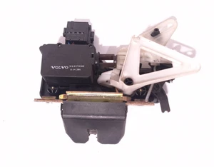Tailgate lock catch Volvo 31253047 9187990 Volvo V70 2001 OEM - Picture 1 of 2