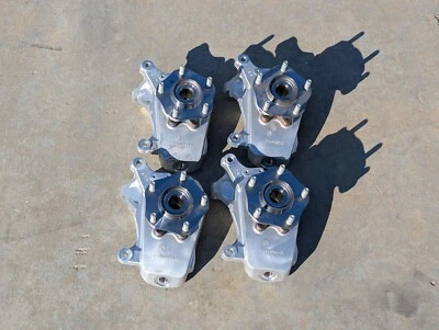 Polaris RZR PRO R Front Knuckle w/ Hub (Right) - New, OEM 5144068 w/ 1525346 - Image 1 of 4