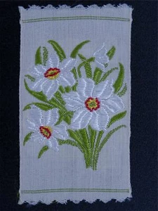 No.34 NARCISSUS Kensitas Flowers Silk (Small S1) by J.Wix & Sons Ltd 1934 - Picture 1 of 1