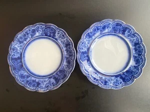 Juego de 2 platos de postre Johnson Bros Montana flotador azul festoneado con cuentas 6 7/8” - Imagen 1 de 6
