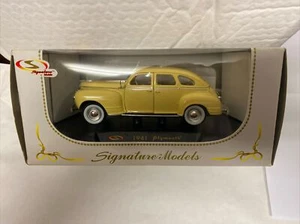 Signature Models 1941 Plymouth Item No. 32302. 1:32 Scale. - Picture 1 of 17