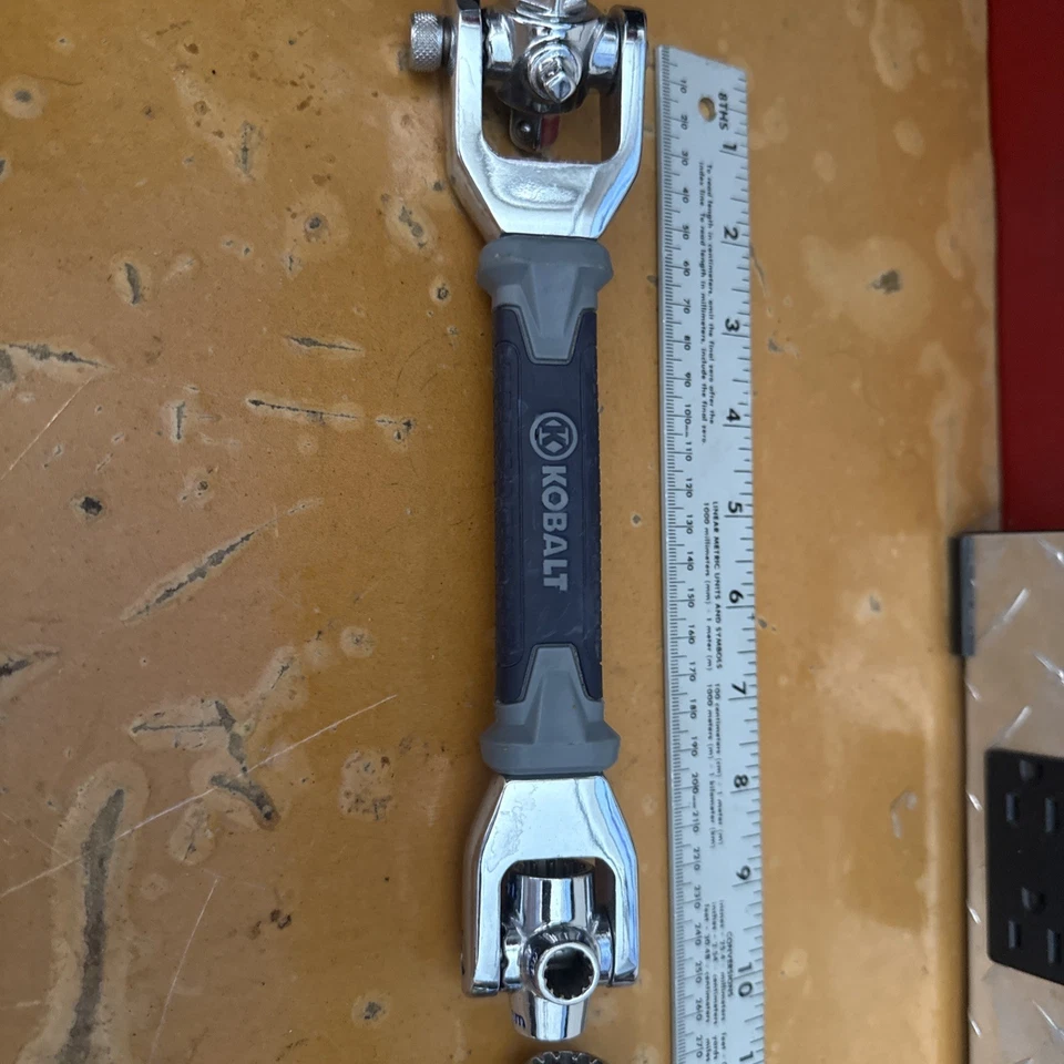Kobalt Dogbone Multi-Socket Ratcheting Wrench 8-in-1 Swivel Head Tool - Image 1 of 4