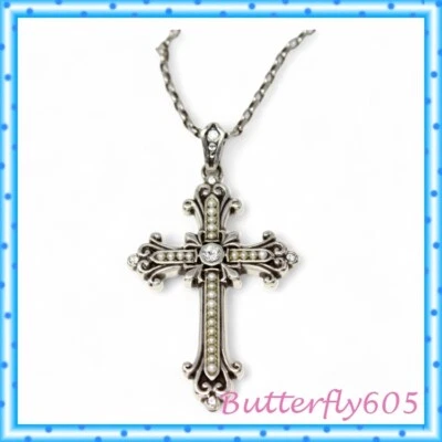 Collar largo de plata con colgante de perlas sintéticas de cristal cruz Brighton Foto 1 de 4