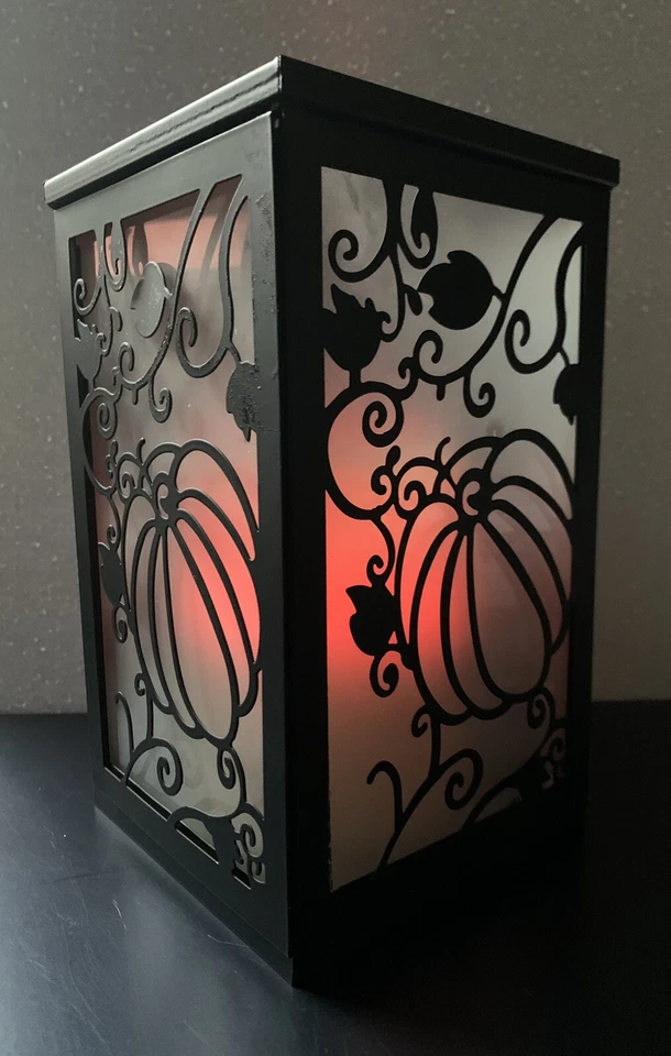 Linterna LED 12 Paneles Magnéticos Intercambiables Toda Temporada Calabaza Muñeco de Nieve Pájaros Foto 1 de 4