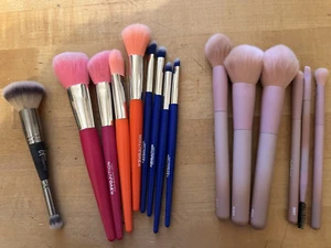 It Heavenly Brush + Revolution Makeup & Lottie London Pinselsets - GEBRAUCHT - Bild 1 von 8