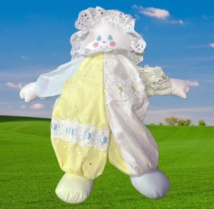 Vintage Eden Plüsch Baby Clown weiß gelb BESCHÄDIGT - Bild 1 von 7